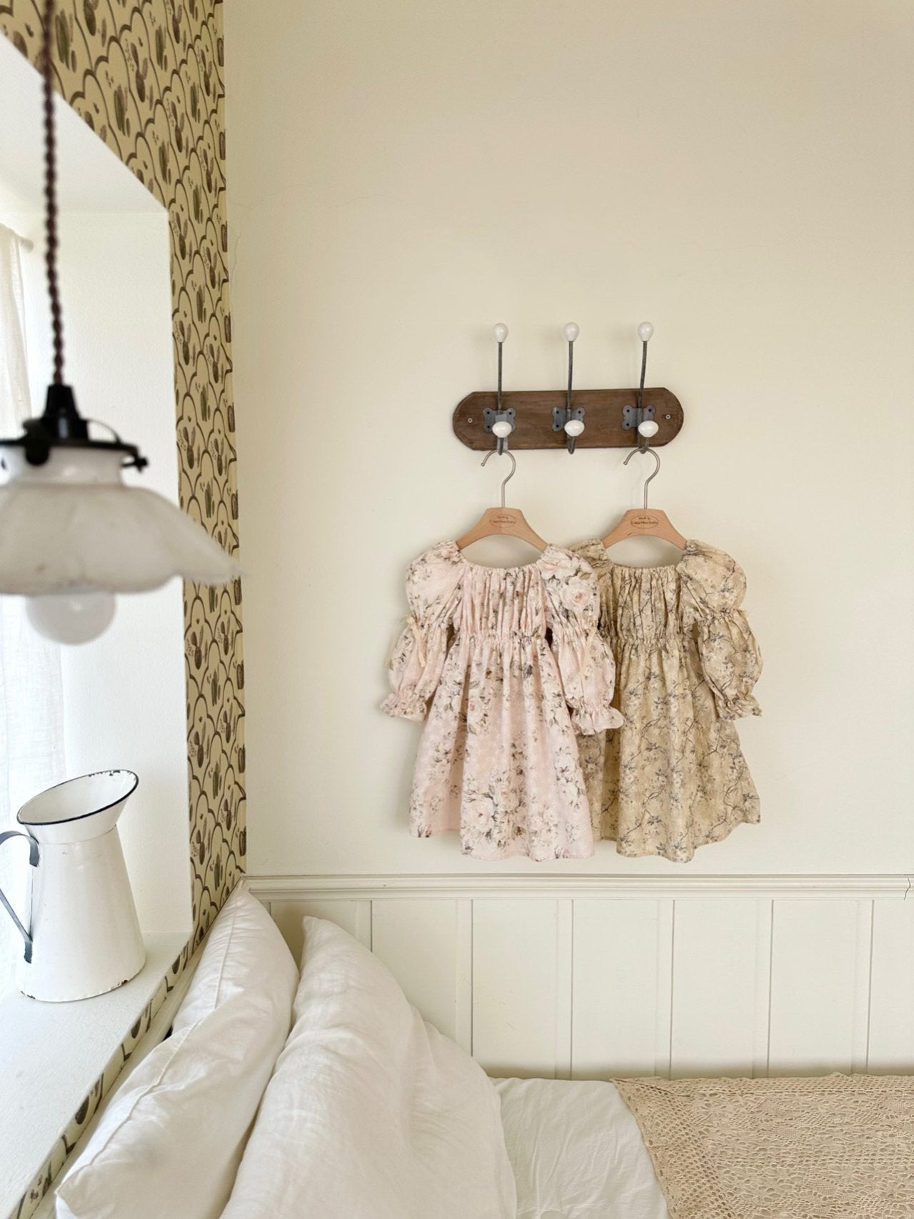 Misty Eyelet Dress _Pink