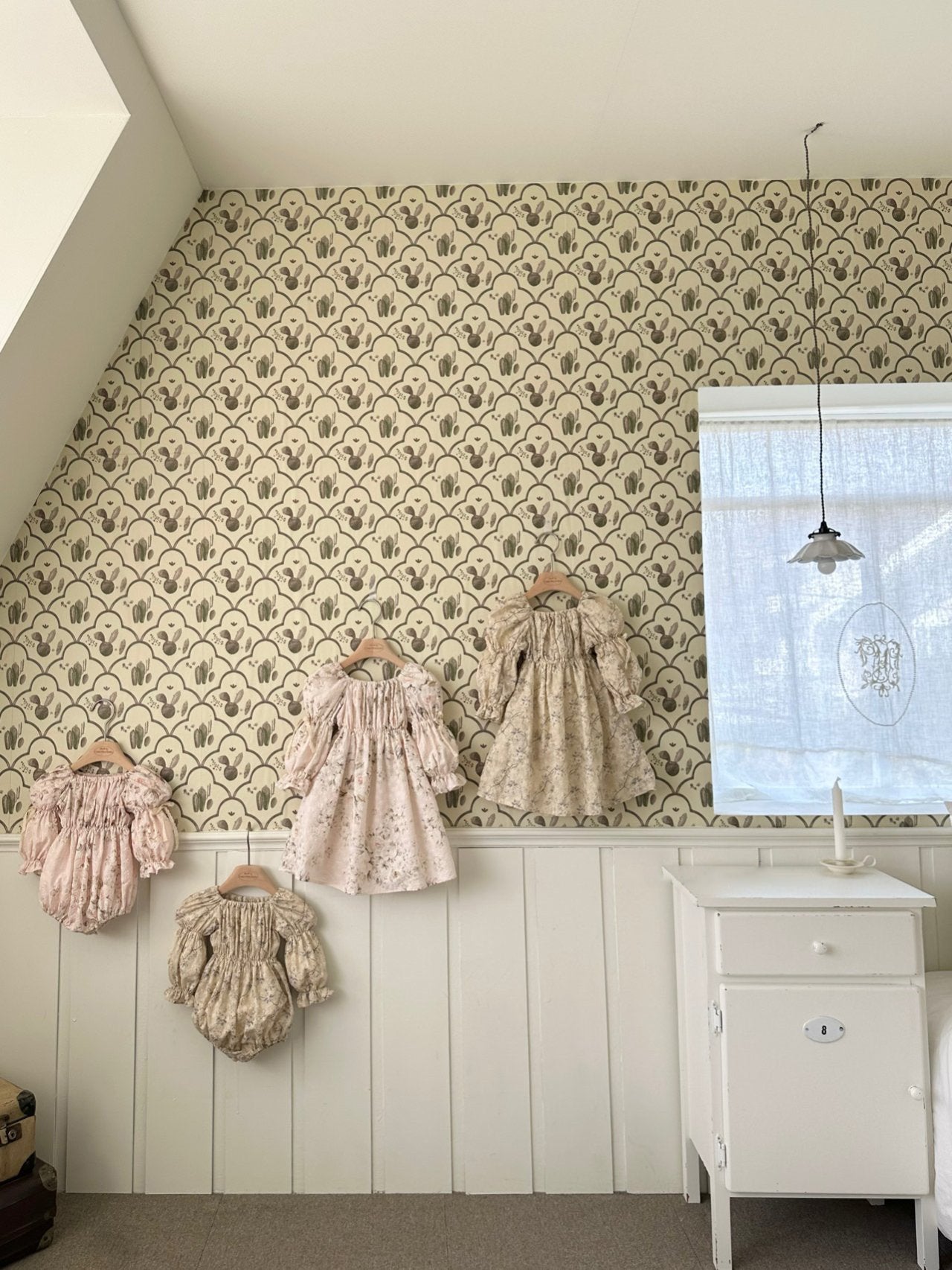 Misty Eyelet Dress _Beige