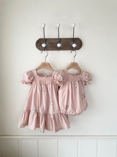 Latte Embroidery Romper_ Pink
