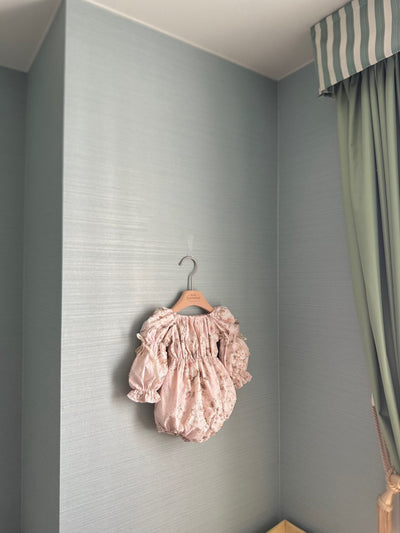 Misty Eyelet Romper _Pink