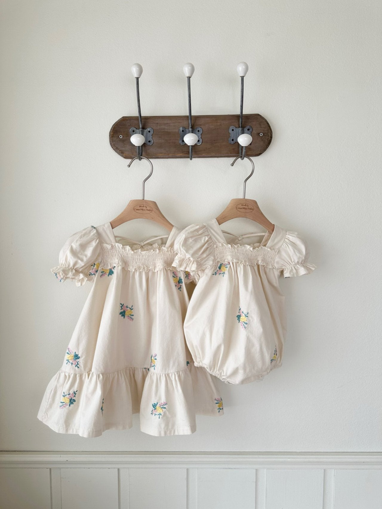 Latte Embroidery Dress_ Ivory