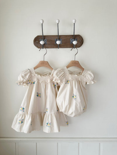 Latte Embroidery Dress_ Ivory