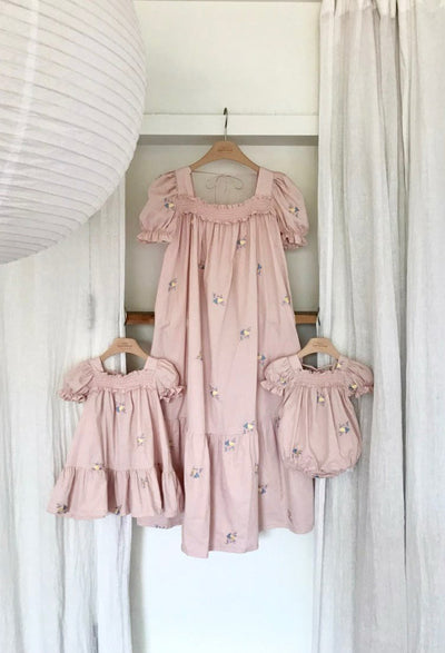 Latte Embroidery Dress_ Pink