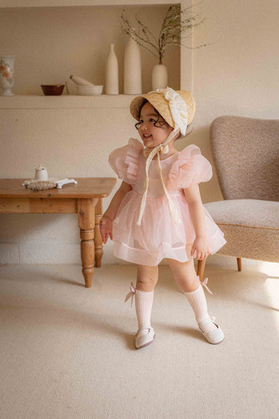 Aroha Frill Bonnet