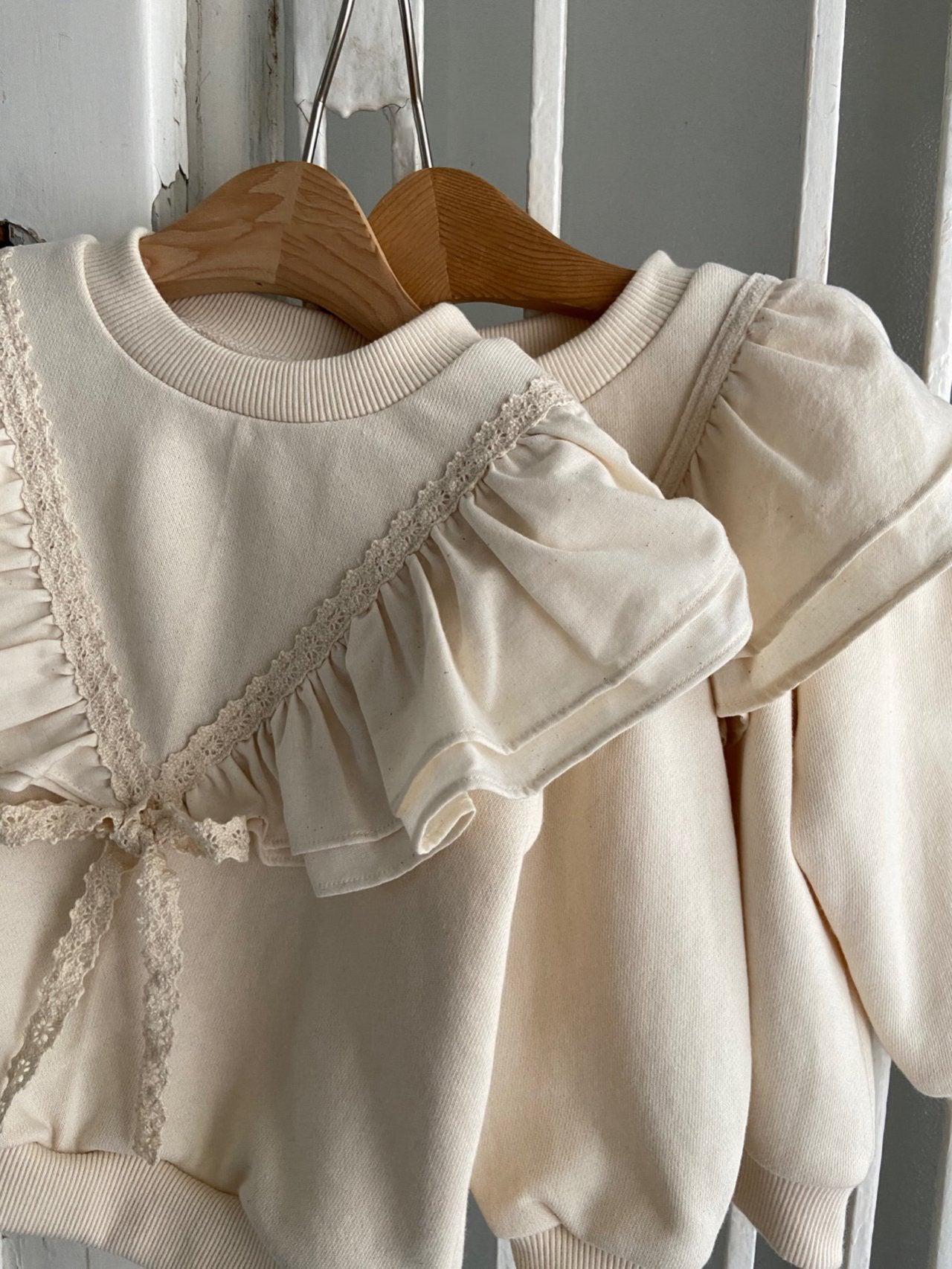 Lovely Blouse Sweatshirt