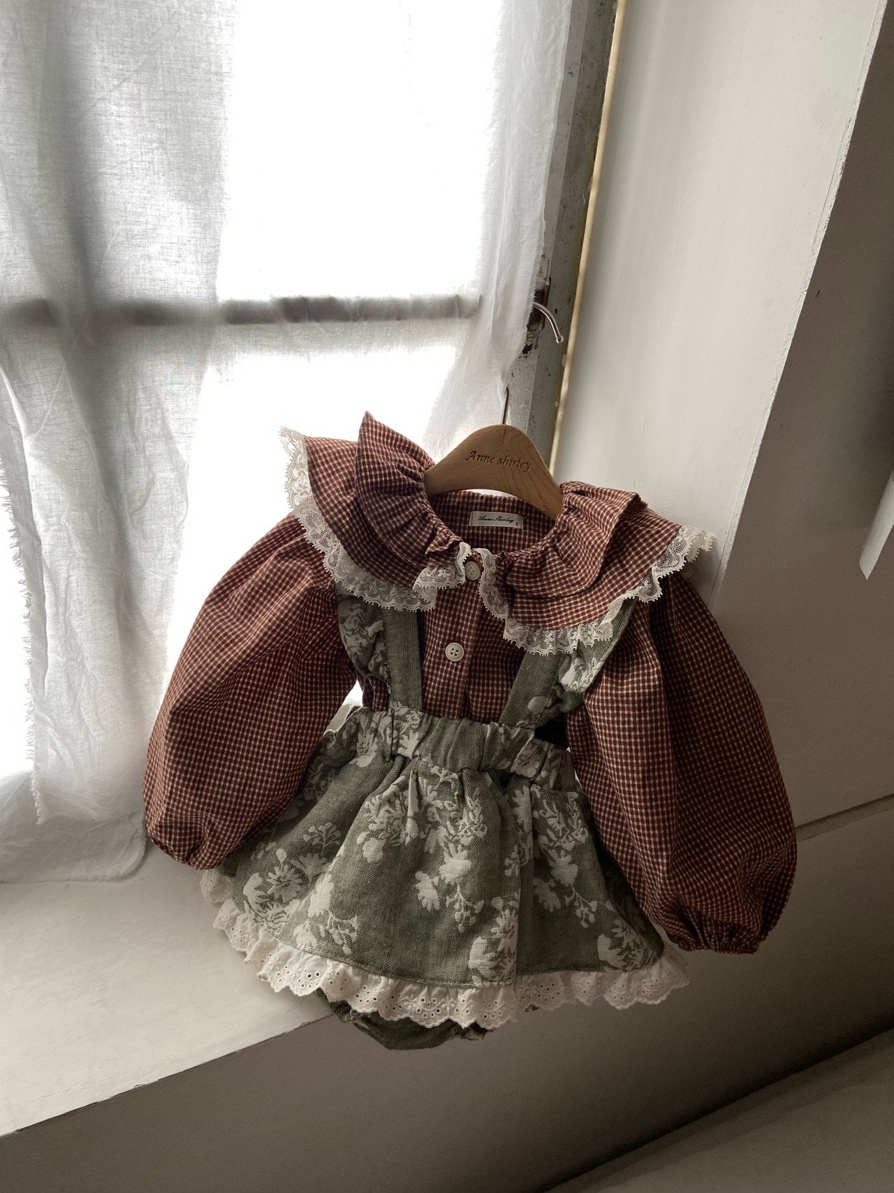 Frill Suspender Skirt Bloomer