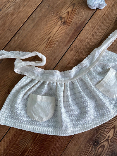 Bebe Pocket Apron