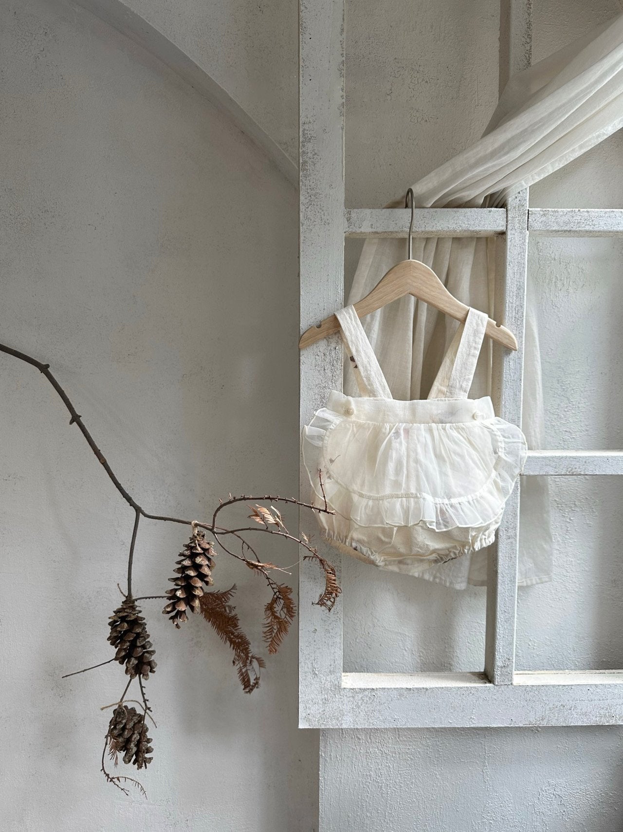 Loro Embroidered Bloomer